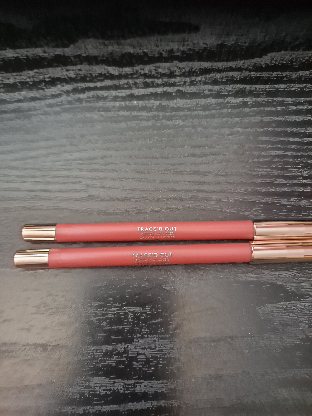 2 New Fenty Beauty Trace'd Out Lipliner Pencil in RiRi - Picture 2 of 2